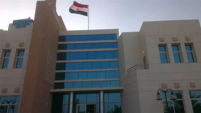 سفارة مصر بالدوحة: 18 عاما شرط الاشتراك بالمظلة التأمينية