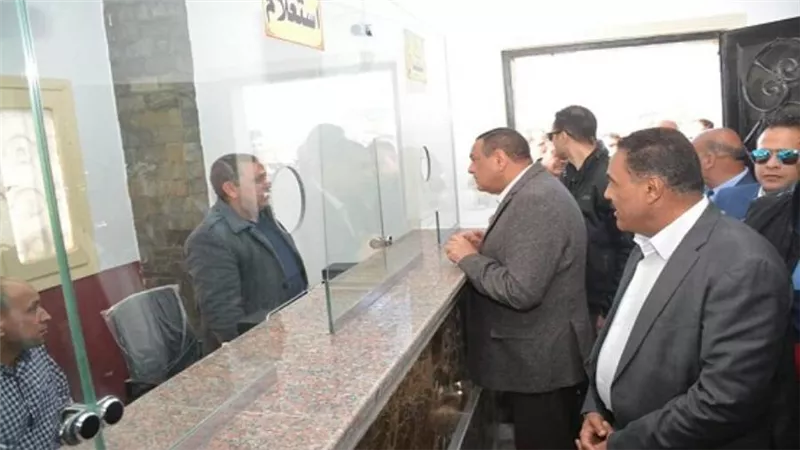 وزير التنمية المحلية ومحافظ مطروح يتفقدان مشروعات 