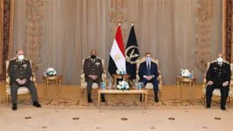 وزير الداخلية يستقبل الفريق محمد زكي وقيادات القوات المسلحة للتهنئة بعيد الشرطة