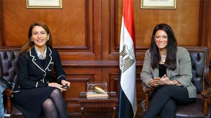  وزيرة التعاون الدولي تلتقي المدير الإقليمي لليونسكو لبحث مجالات التعاون المشترك