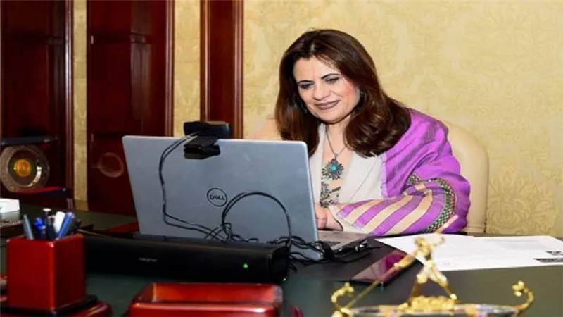 وزيرة الهجرة: مستعدون للعمل على إزالة أية عقبات تواجه المصريين بالخارج (صور)