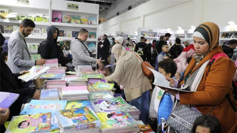 17521 مبيعات هيئة الكتاب في أول أيام معرض القاهرة الدولي