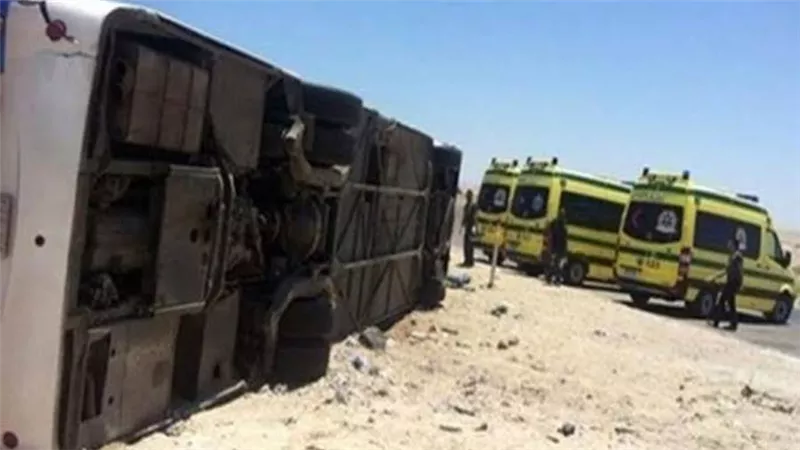 انقلاب أتوبيس ركاب بمطروح ونقل المصابين لمستشفى العلمين