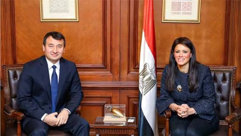 وزيرة التعاون الدولي تستقبل نائب رئيس الوزراء الأوزبكستاني ووزير الاستثمار 