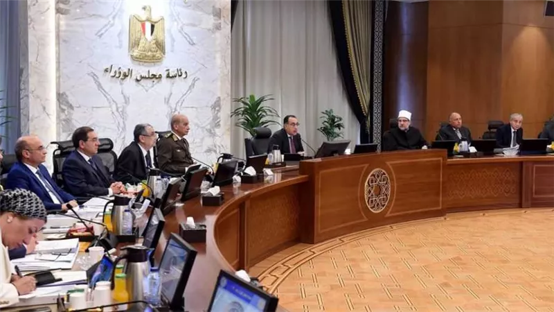 مدبولي: نجاح المالية في طرح أول إصدار من الصكوك الإسلامية السيادية يسهم في تعزيز ثقة المستثمرين بالاقتصاد المصري