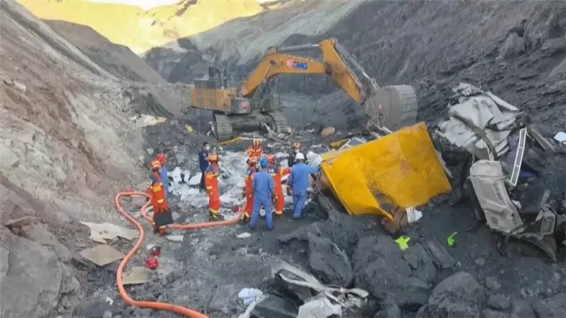 حادث كارثي.. انهيار منجم فحم في منغوليا وقرار عاجل من رئيس الصين