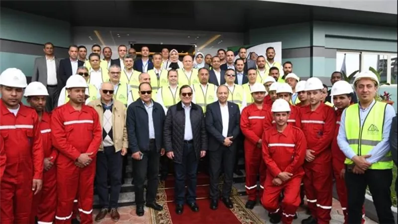 وزير البترول يفتتح مشروع تطوير الورش والمخازن الرئيسية لشركة غاز مصر 