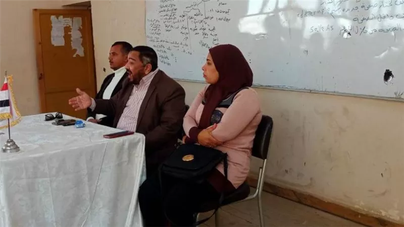 القيم الإيجابية والثقة بالنفس في محاضرات ثقافية بالأقصر