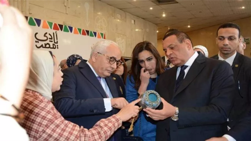 وزيرا التنمية المحلية والتعليم يتفقدان 