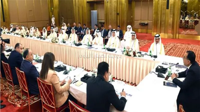 مدبولي: لا قيود تحُد من خروج العوائد لأي مستثمر داخل مصر.. صور 