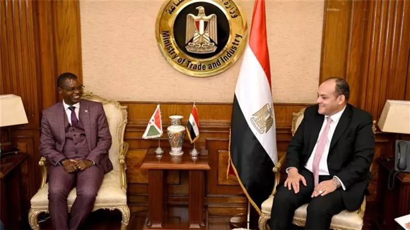 وزير الصناعة: فرص كبيرة لتعزيز التعاون الاقتصادي مع بوروندي 