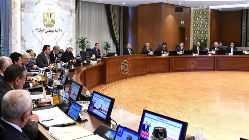 مدبولي: الحزمة الاجتماعية الجديدة التي كلف بها الرئيس تعكس حرص القيادة السياسية على حماية المواطنين من تأثيرات الأوضاع العالمية