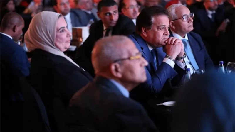 وزير الصحة: الدولة لا تدخر جهدًا في دعم الجهود لتوفير حياة صحية وكريمة للمواطن (صور)