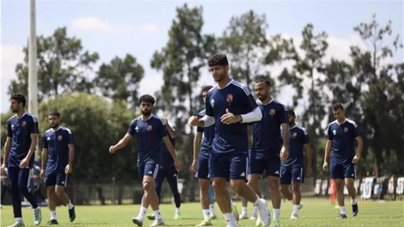 مفاجآت في تشكيل الأهلي أمام القطن الكاميروني بعد الخسارة المذلة أمام صن داونز  