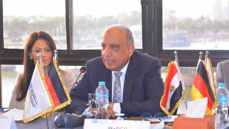 وزير قطاع الأعمال العام: مشروعات عديدة بالشركات التابعة داعمة للنمو الأخضر