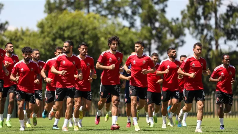 الأهلي يستأنف التدريبات في بريتوريا استعدادًا لمباراة القطن الكاميروني