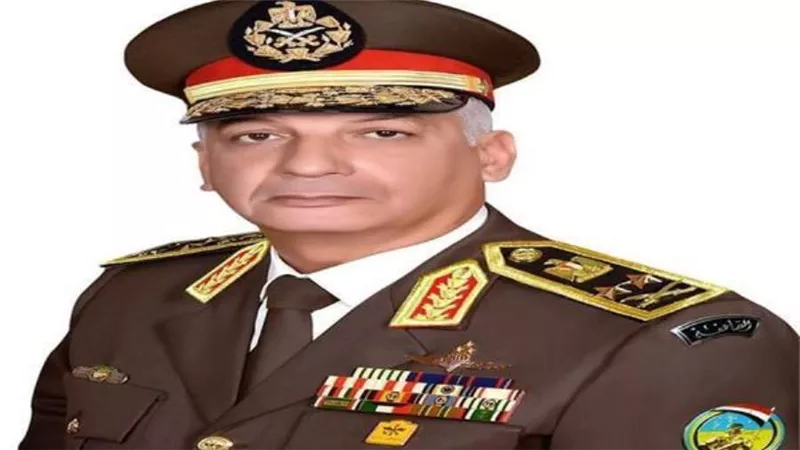 الفريق أول محمد زكي يشهد مناقشة البحث الرئيسي لهيئة البحوث العسكرية