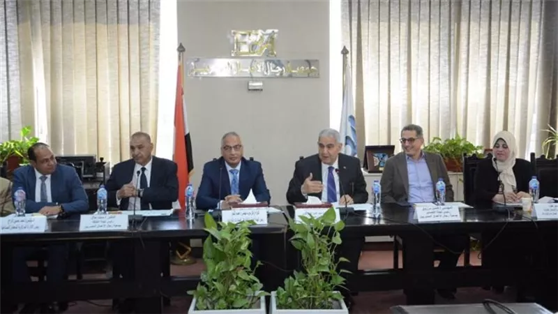 الرقابة على الصادرات: إنشاء أحدث معمل لقياس انبعاثات الكربون بالمنتجات المصرية 