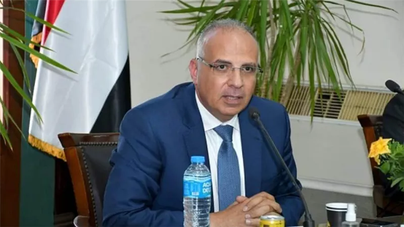 وزير الري: الدولة تبذل جهودا ضخمة في تنفيذ المشروعات القومية لخدمة المواطنين