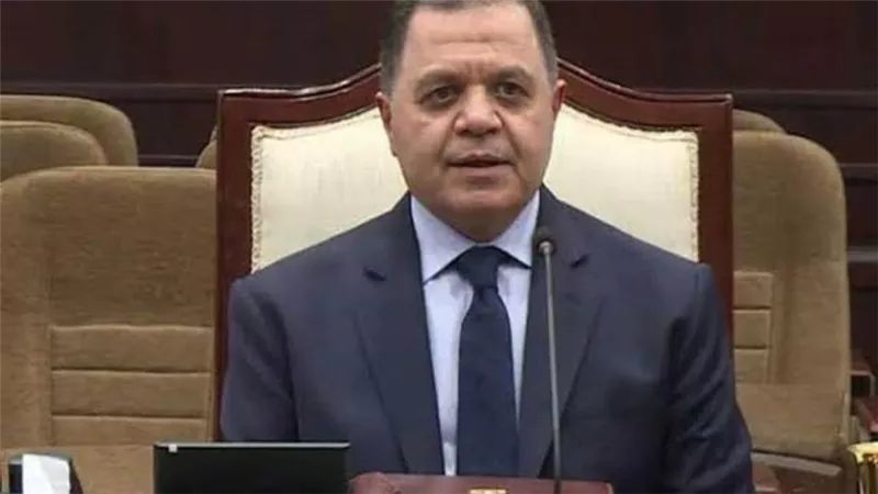 وزير الداخلية يهنئ الرئيس السيسي ووزير الدفاع بذكرى العاشر من رمضان