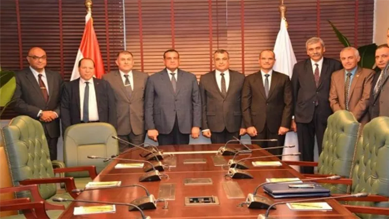 تفاصيل تجهيز 329 من مجمعات الخدمات الحكومية بقري حياة كريمة (صور)