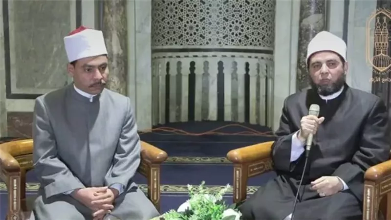 الجامع الأزهر: الإمام الشافعي كان يختم القرآن في رمضان ستين مرة 