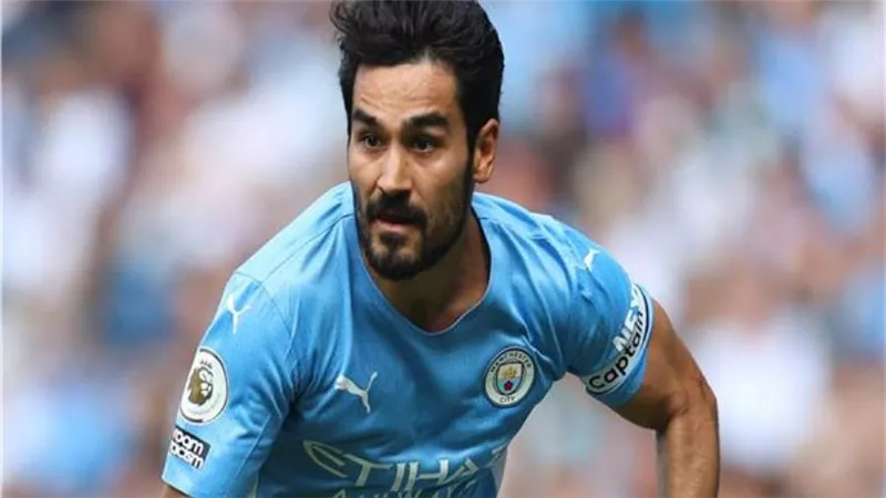مانشستر سيتي يضرب ليفربول بالهدف الثالث 