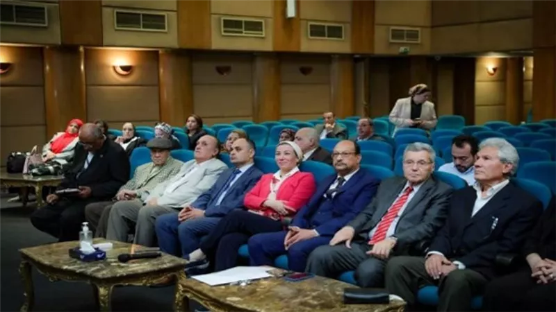 وزيرة البيئة تشهد توقيع بروتوكول تعاون لتعزيز دور الإعلام في رفع الوعي بقضايا البيئة (صور)