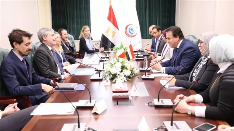 وزير الصحة يستقبل سفير دولة إيطاليا لدى مصر لمتابعة النتائج النهائية لـ «مشروع دعم تحسين خدمات التمريض»
