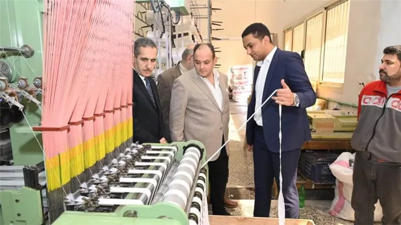 وزير التجارة ومحافظ الغربية يتفقدان مجمع الصناعات النسيجية والمنطقة الصناعية القديمة بالمحلة الكبرى