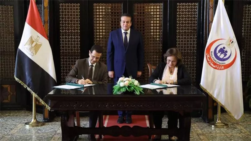 وزير الصحة يشهد توقيع بروتوكول تعاون بين «القومي للطفولة» وقطاع الرعاية الصحية لتوفير حياة كريمة للأطفال