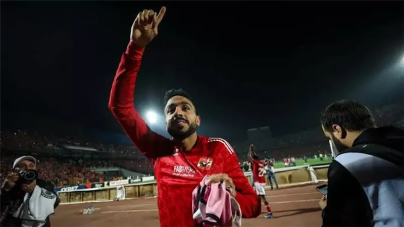 كهربا يقود هجوم الأهلي لمواجهة سموحة في الدوري
