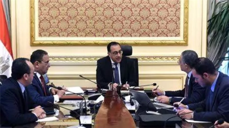 الحكومة تعلن استمرار عمل منافذ السلع الغذائية بأسعار مخفضة خلال العيد