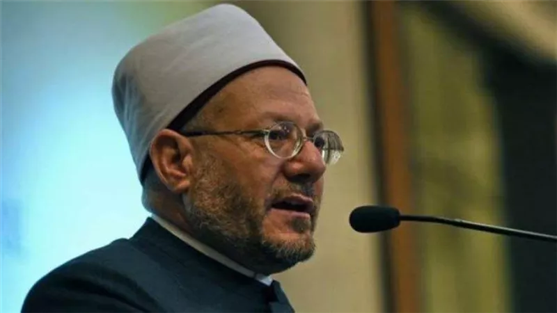 المفتي: من تأخر في إخراج الزكاة بقصد التهرب آثم شرعًا