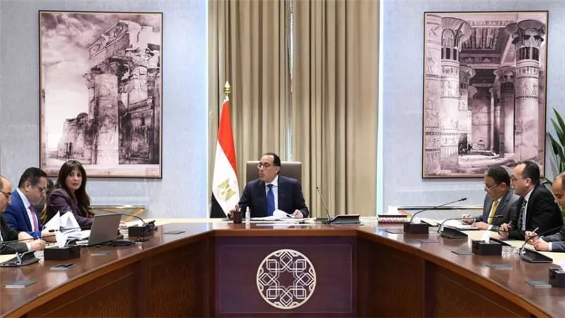 رئيس الوزراء يتابع الموقف التنفيذي لمشروعات العاصمة الإدارية الجديدة