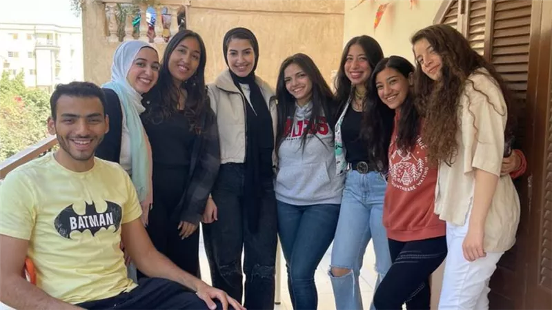 «مستفيد».. طلاب «جامعة مصر» يدعمون المشروعات الصغيرة بـ«أبليكشن»