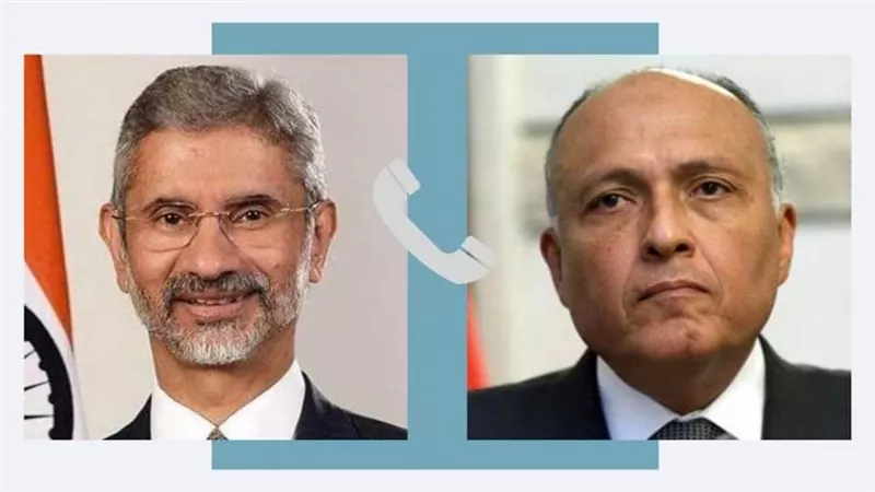 وزير الخارجية يتلقى اتصالا هاتفيا من نظيره الهندي