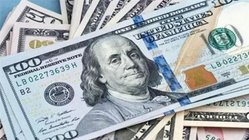 سعر الدولار اليوم الجمعة 21-4-2023 مقابل الجنيه المصري في أول أيام عيد الفطر