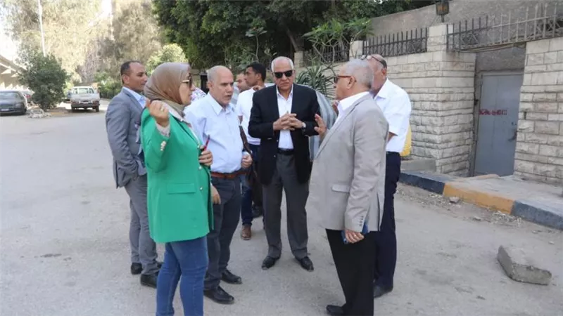 محافظ الجيزة يتابع أعمال تغطية وتأهيل ترعة المريوطية بقطاع المنشية 