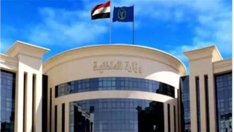 استجابة لاستغاثة مواطن.. الداخلية تعيد طفلًا متغيبًا لأسرته بالفيوم
