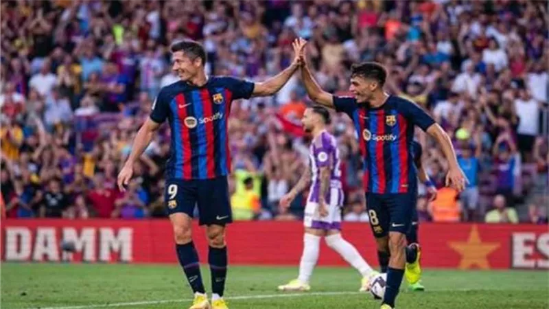 تشكيل برشلونة المتوقع ضد ريال بيتيس بالدوري الإسباني 