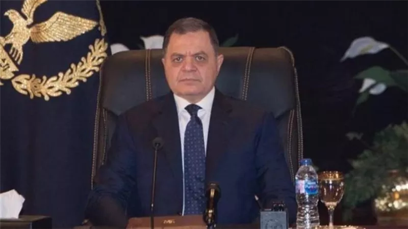 وزير الداخلية يمنح الإذن لـ 21 مواطنا الحصول على الجنسيات الأجنبية 