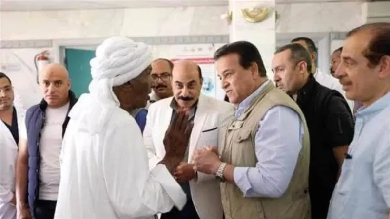وزير الصحة: إتاحة جميع الخدمات الطبية والأدوية والتطعيمات للعائدين والنازحين من السودان