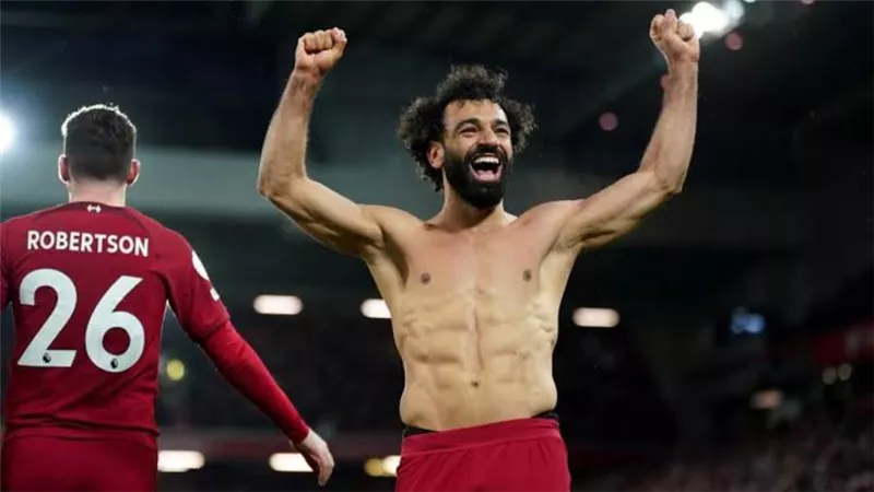 بهدفه أمام فولهام.. صلاح يعادل رقم سواريز القياسي ويطارد كين وهالاند
