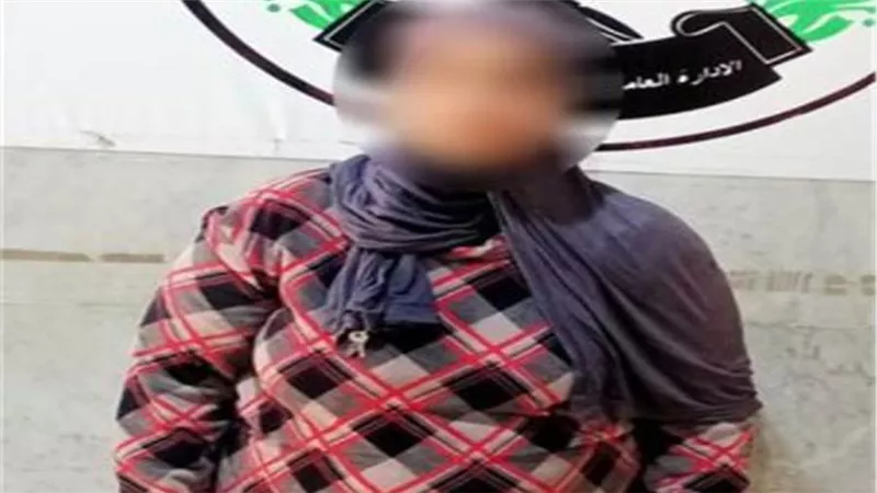 أجبرت الأطفال على التسول وعذبتهم.. «الكتعة» في قبضة الشرطة 