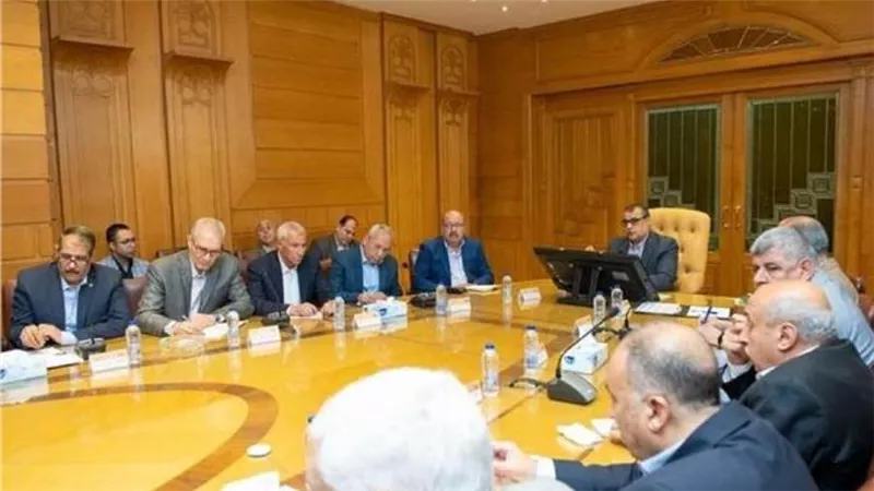 وزير الإنتاج الحربي يوجه بزيادة تعميق التصنيع المحلي ونقل أحدث تكنولوجيات التصنيع