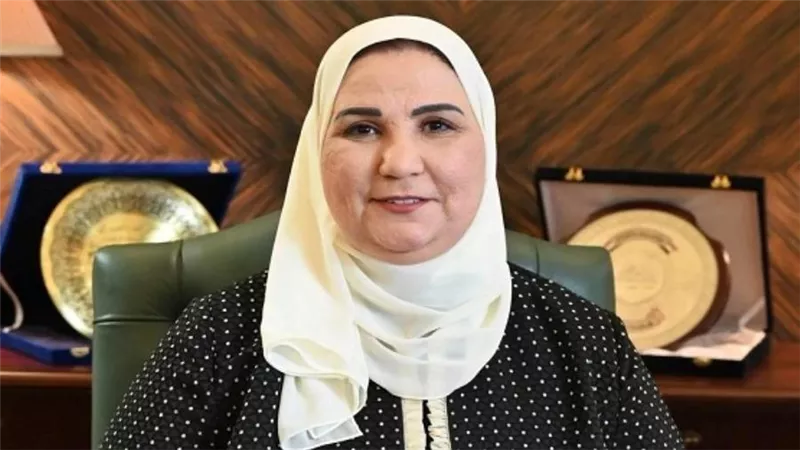 وزيرة التضامن تستعرض الخدمات العلاجية للخط الساخن لصندوق مكافحة الإدمان بالثلث الأول من 2023