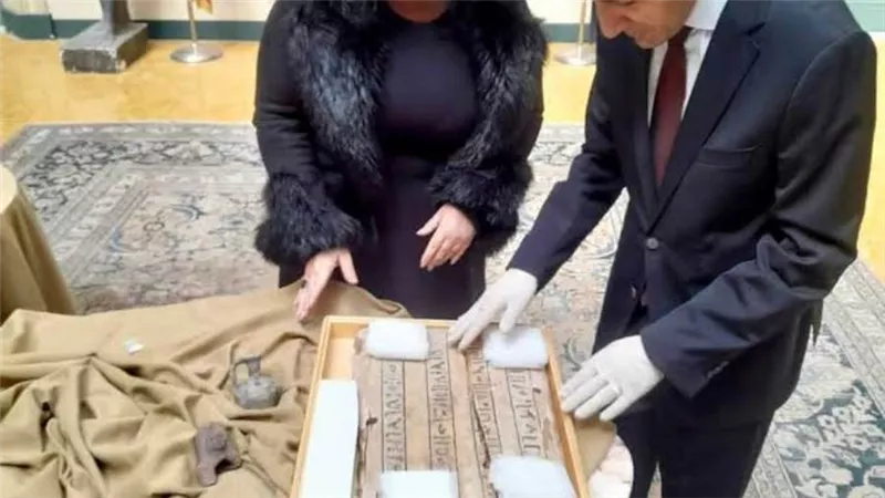 بسام راضي: استرداد شحنة آثار من إيطاليا يؤكد استراتيجية مصر لاستعادة إرثها
