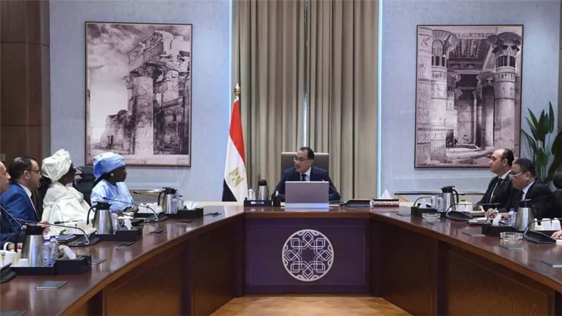 رئيس الوزراء يلتقي رئيسة المجلس الاستشاري للاتحاد الإفريقي لمكافحة الفساد والوفد المرافق 