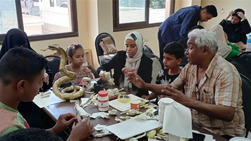 فنون المسرح ومهارات الحرف التراثية في ثالث أيام ملتقى شباب 